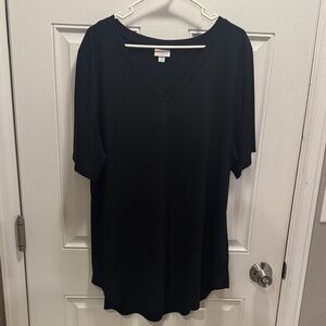 LuLaRoe Black V-Neck Tunic Top
